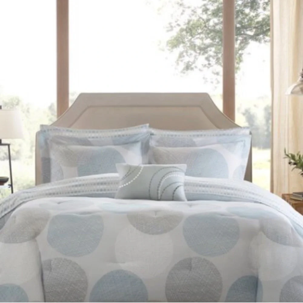 9 pc Home Essence KING NIB Cabrillo Complete Comforter and Cotton Sheets